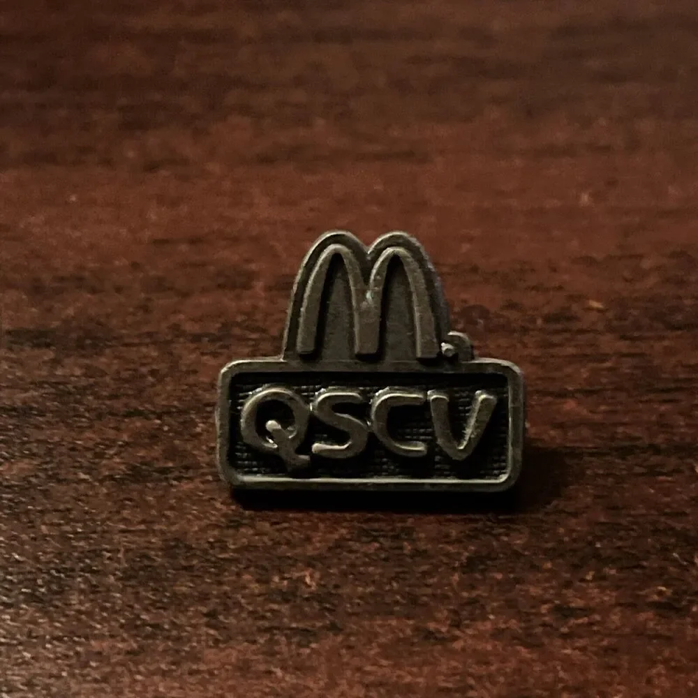 McDonald's QSCV Employee Lapel Hat‎ Pin